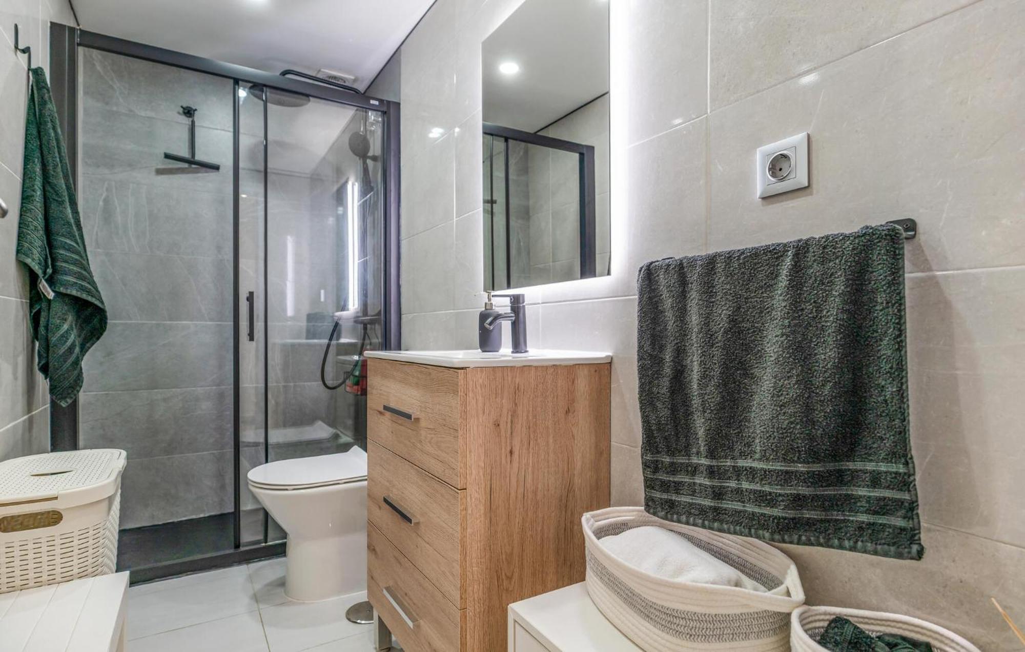 Awesome In With Wifi Apartment Marbella